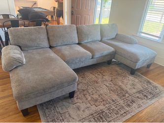 Free Delivery! Gray Sectional Couch / Sofa