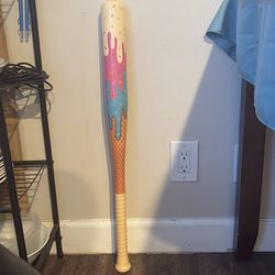 Plastic ice cream bat