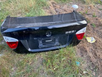 BMW 328i Trunk Lid W/O taillights