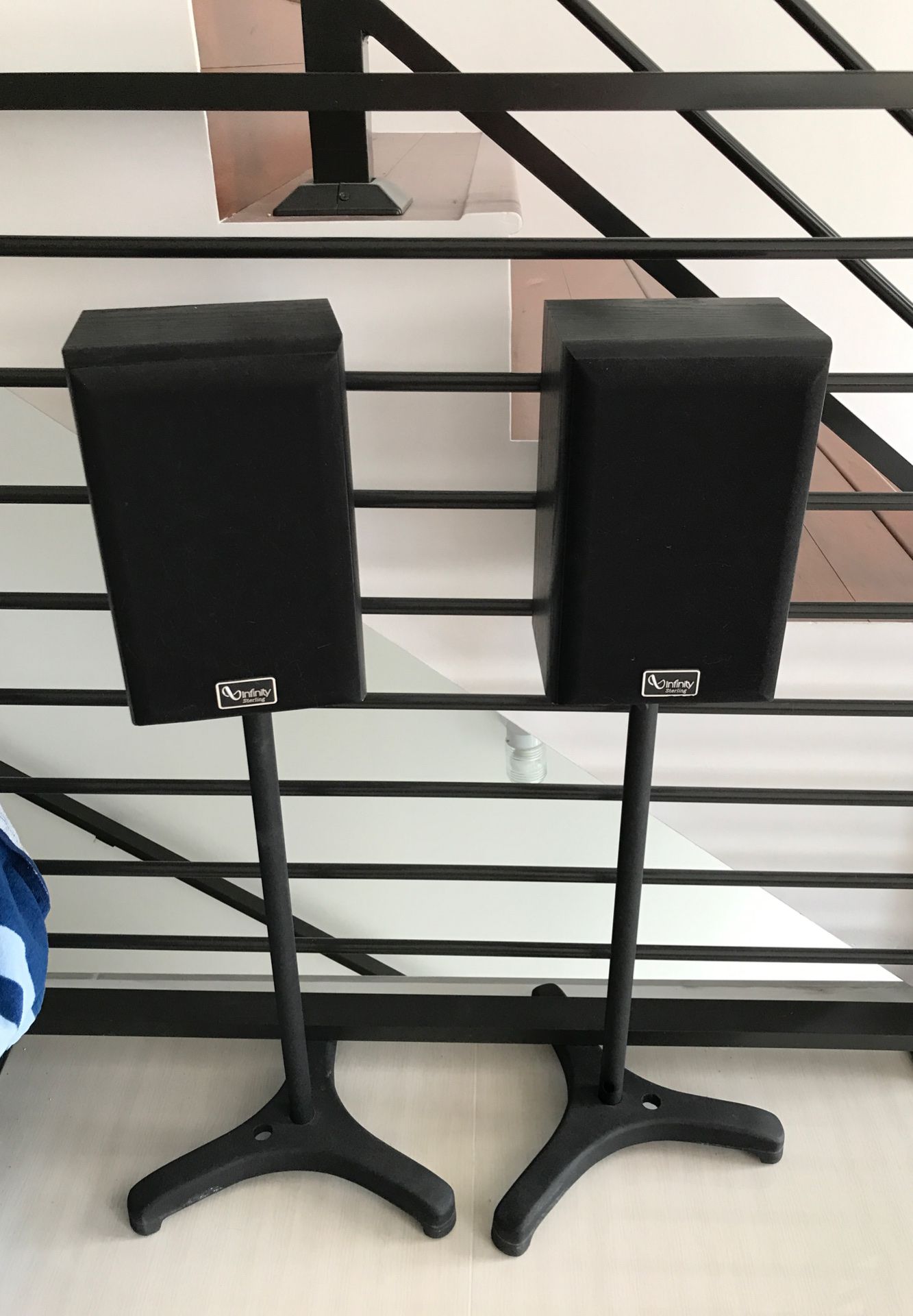 Infinity speakers and stands