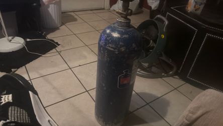 Nozz tank