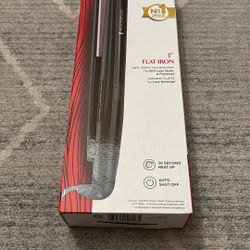 Remington Hair Straightener 