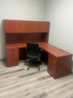Corner Office Desk
