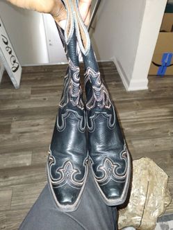 Women's boots