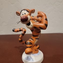 WDCC Tigger "Bounciful Buddy" From "The Tigger Movie" Limited Edition #6434/7500