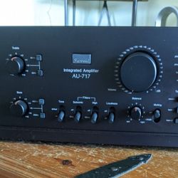 Sansui AU-717 Amplifier 