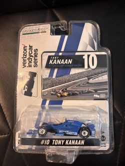 GreenLight IndyCar Series #10 Tony Kanaan NTT Data Chip Ganassi Racing Die-Cast