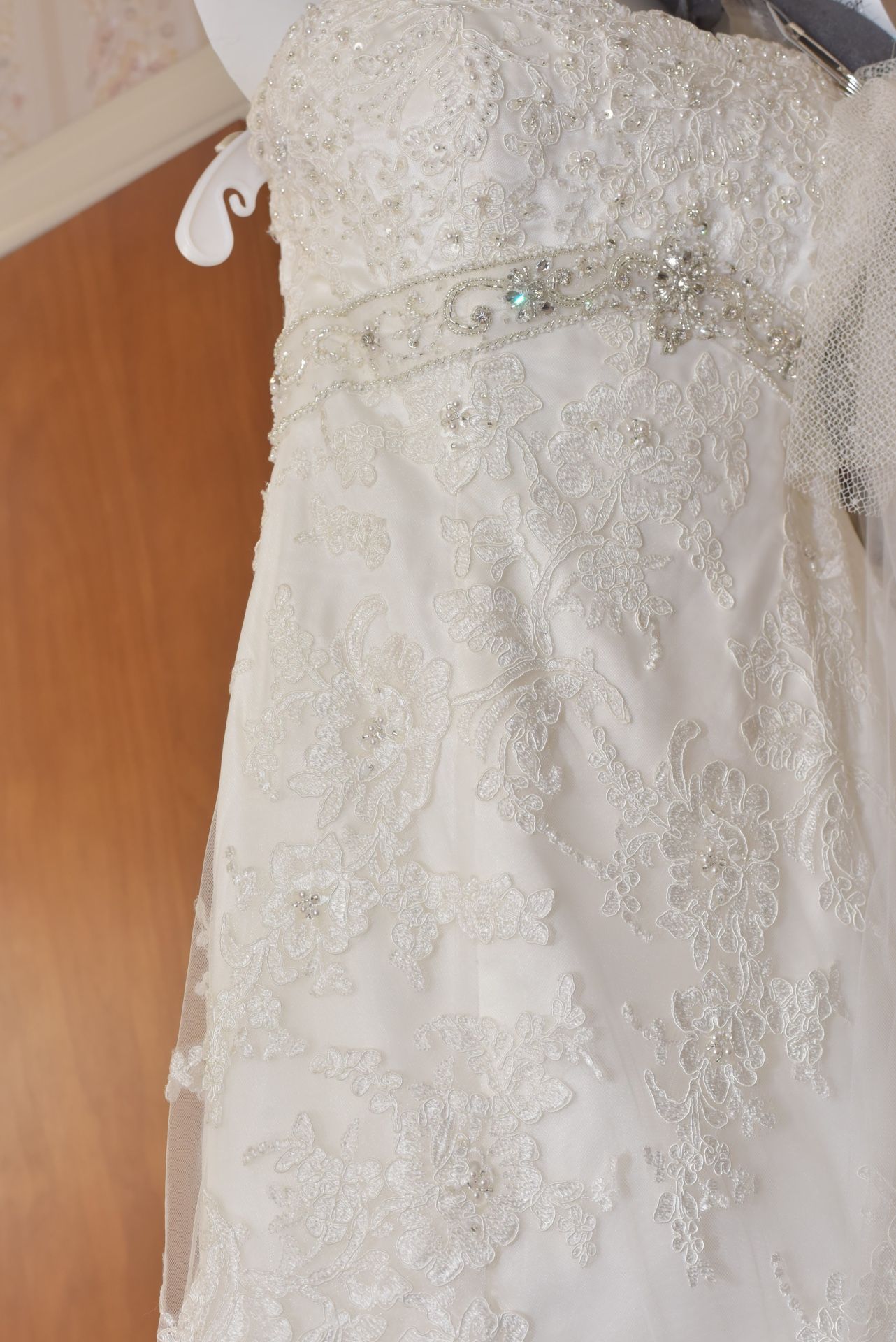 Wedding Dress Size 14 , David Tutera 