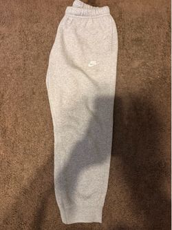 Gray Nike sweats large