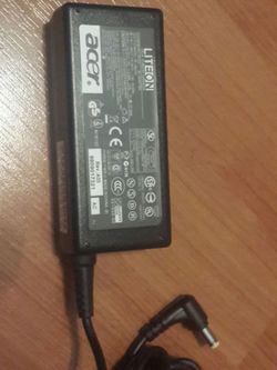 Acer laptop power charge adapter near I75