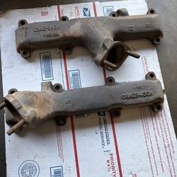 Ford exhaust manifold