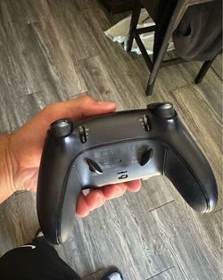 PS5 controller