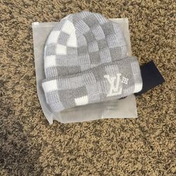 Louis Vuitton LV Crush Damoflage Pearls Beanie