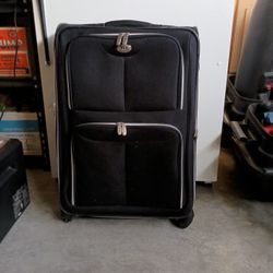 NEW LOWER PRICED: TCL Soft Side Luggage 29 X16 By 11 In