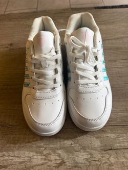 Girl’s shoe