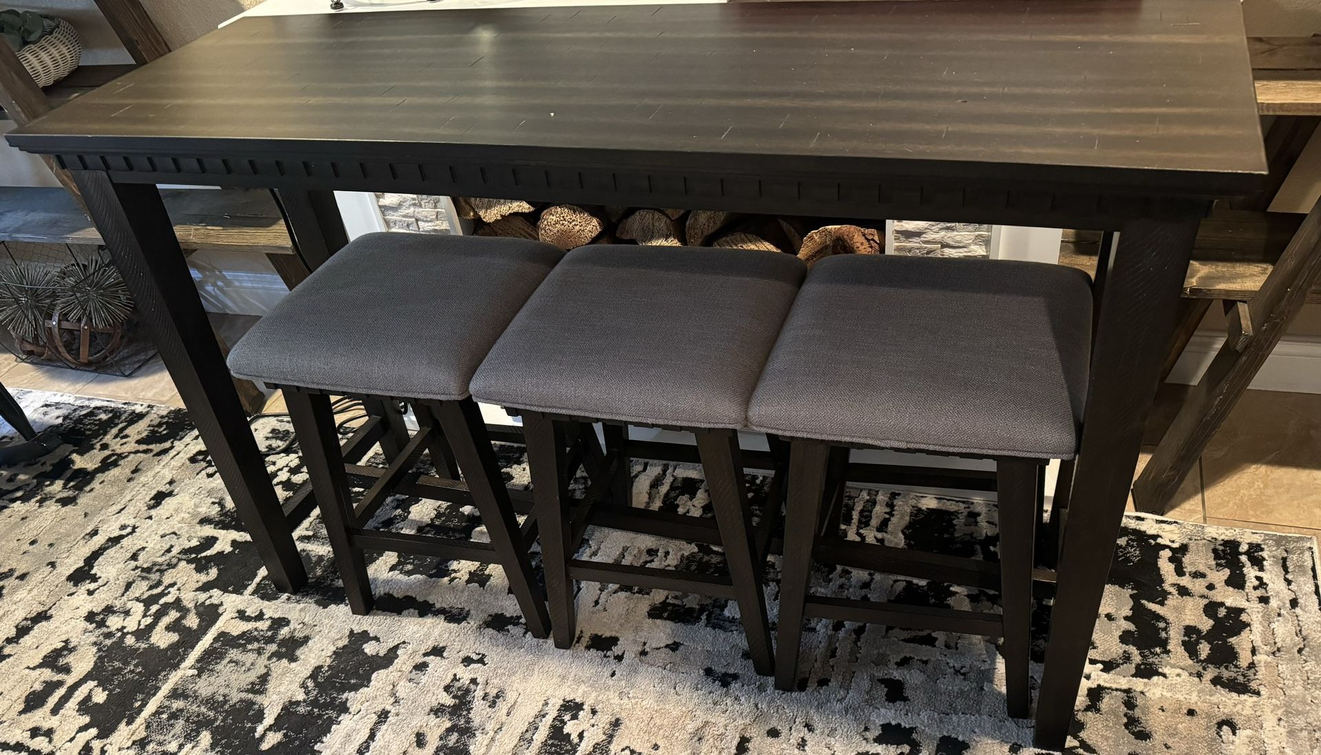 Drax Grey Wood Kitchen Bar With Backless Stool + USB Set For
