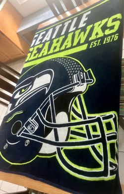 New Seattle Seahawks Twin Size Fleece Throw Blanket & Seattle Seahawks Survivor Bracelet