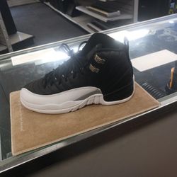 Air Jordan Retro 12