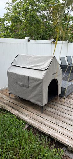Dog house