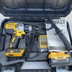 3 Speed DCD996 Hammer Drill 4.0 Battery, Charger & Case 
