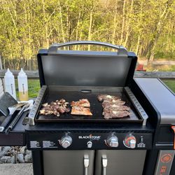 Blackstone Griddle With Air fryer And Accessories 