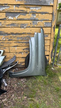 2020-23 Chevy Silverado 2500 left fender LH