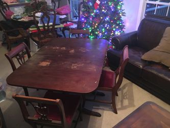 Antique Duncan Phyfe style drop leaf table and chairs
