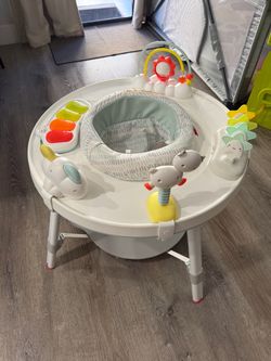 Baby bouncer