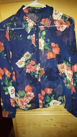 Forever 21 long sleeve shirt