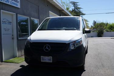 2020 Mercedes-Benz Metris