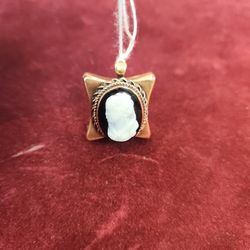 Pendant