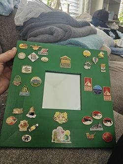 Vintage washington state collectible pin  Lapel