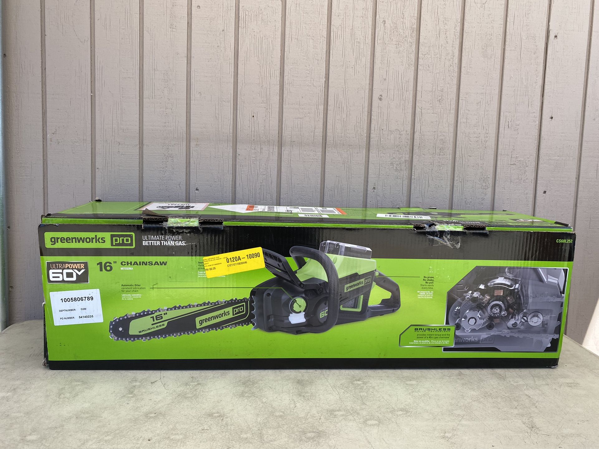 New! 40V 16" BRUSHLESS CORDLESS CHAINSAW W/ CHARGER AND 4.0 AH BATTERY