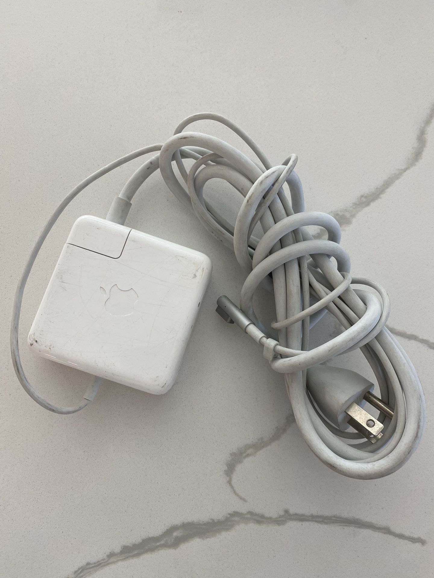 Apple Laptop Charger