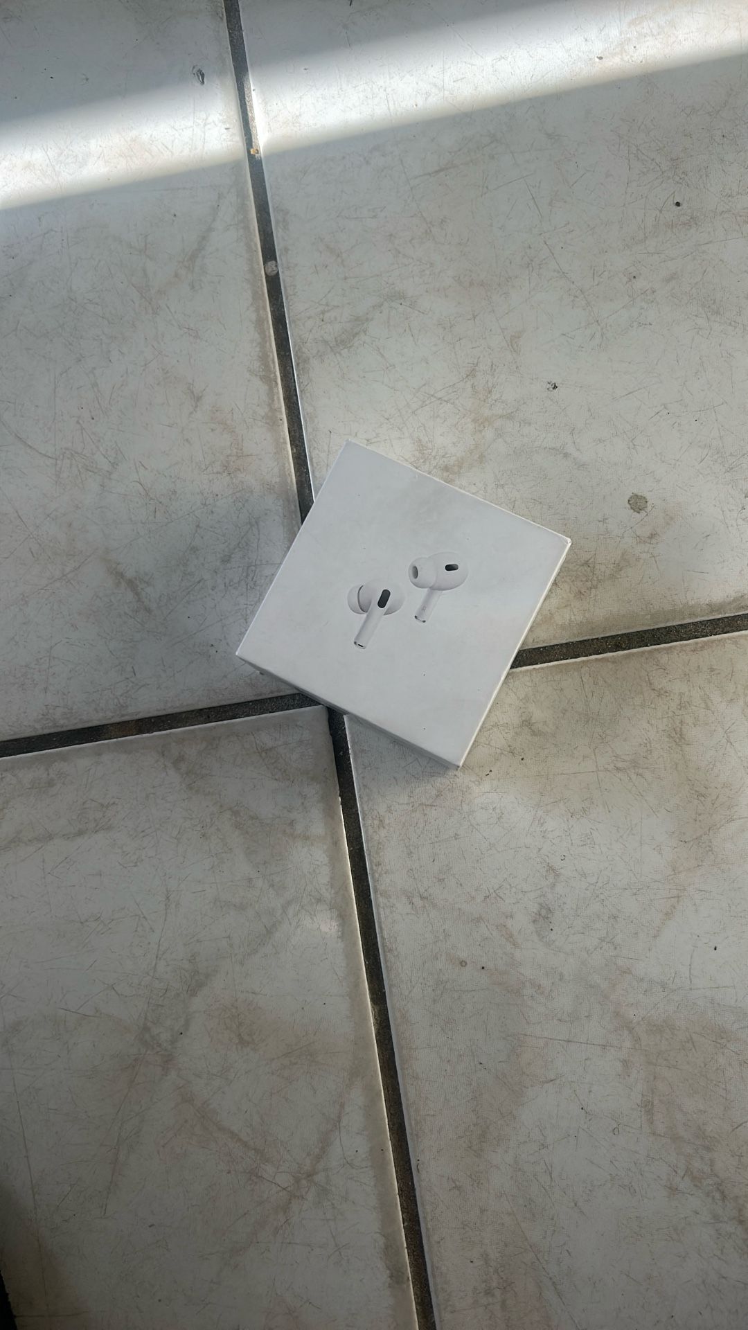 AirPods