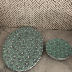 Dishes Set