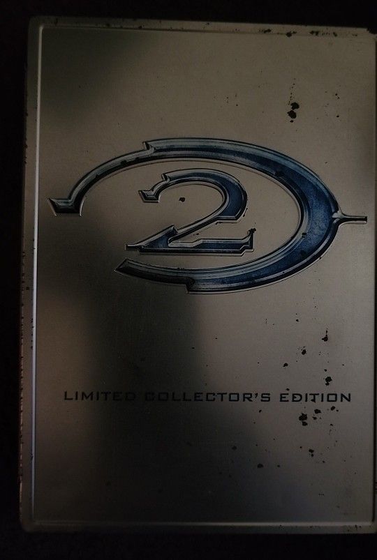 Xbox Live Online Enabled Halo 2 + Limited Collectors Edition Disc, DVD's Are Mint, Plastic Sleeve Ov