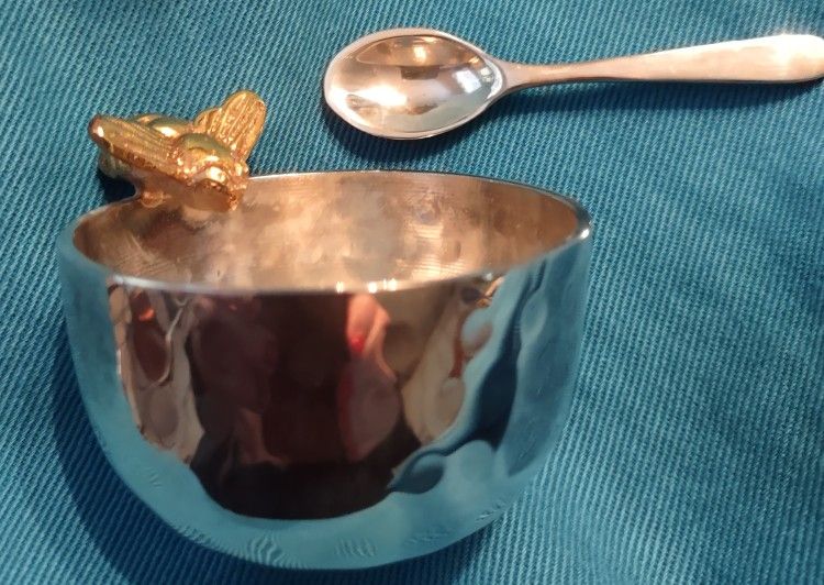 SP Hand Hammered With Brass Bee