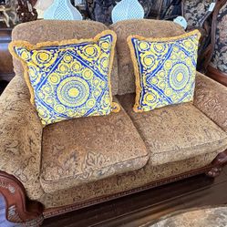 AICO By Michael Amini CORTINA Loveseat