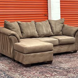 Ashley’s L Shape Reversible Chaise Sectional Couch Set Free Curbside Delivery 