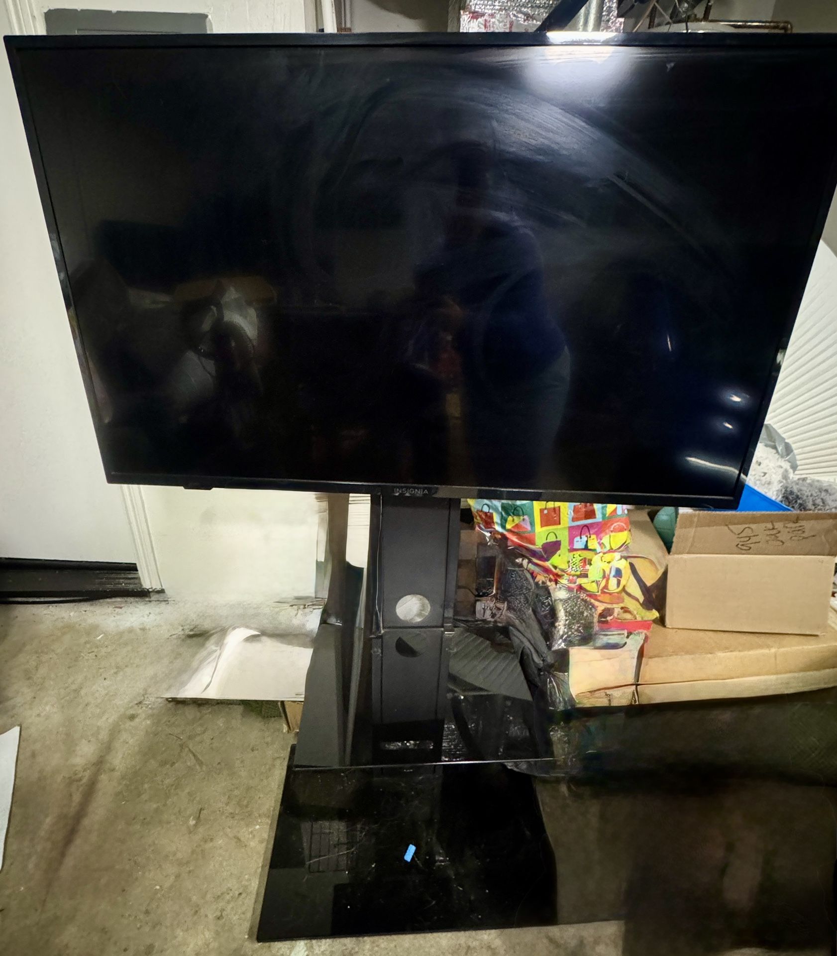 Insignia 43 Inch Fire TV with stand