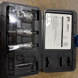 Hole cutter kit