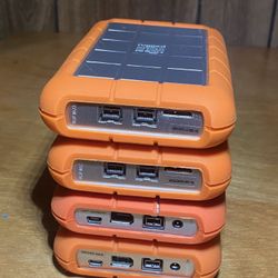 EXTERNAL HARDRIVES