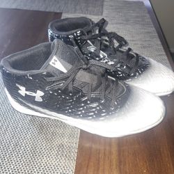 Under Armour Baseball Cleats