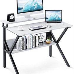 DDK Small Computer Desk 