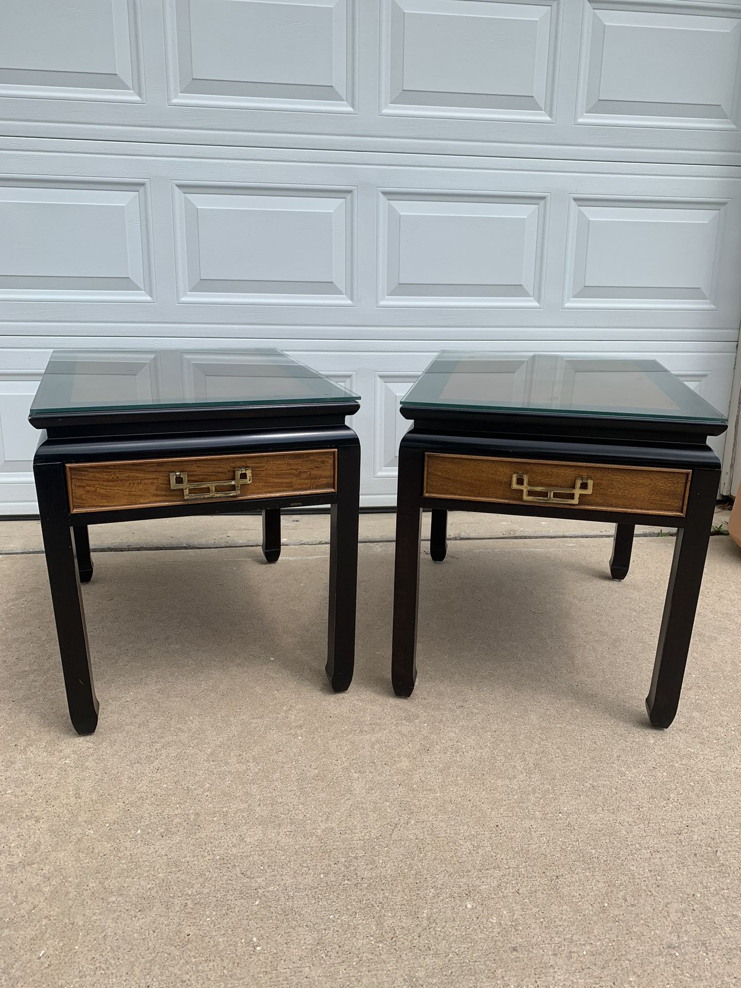 Pair Of Vintage MCM Chin Hua By Century Furniture 