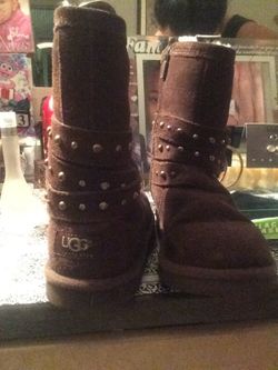 Kids girls uggs size 13 good condition