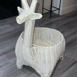 Nursery Giraffe Storage Basket