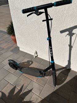 Aero Kick Scooter Black and Teal