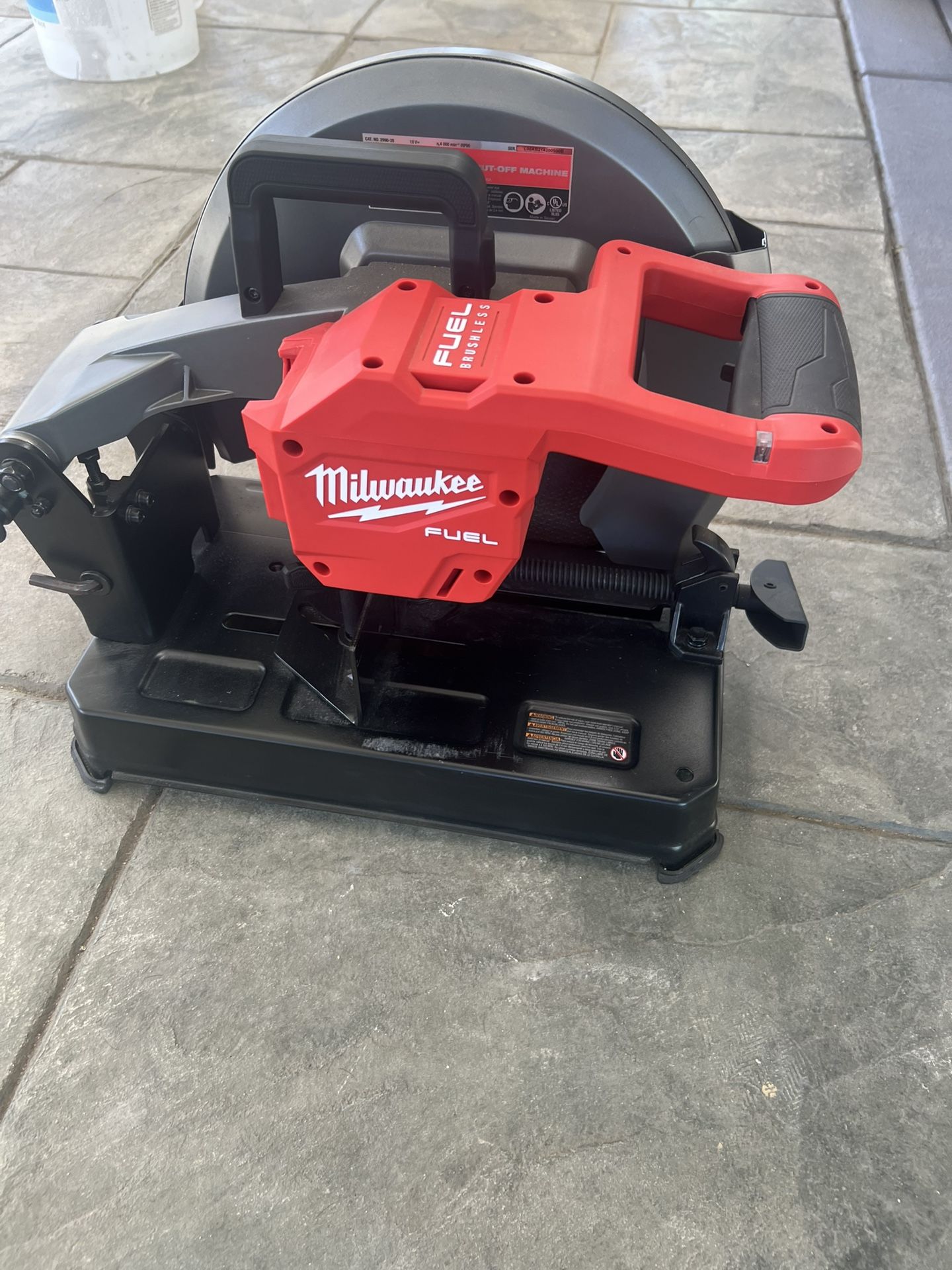 MILWAUKEE METAL SAW